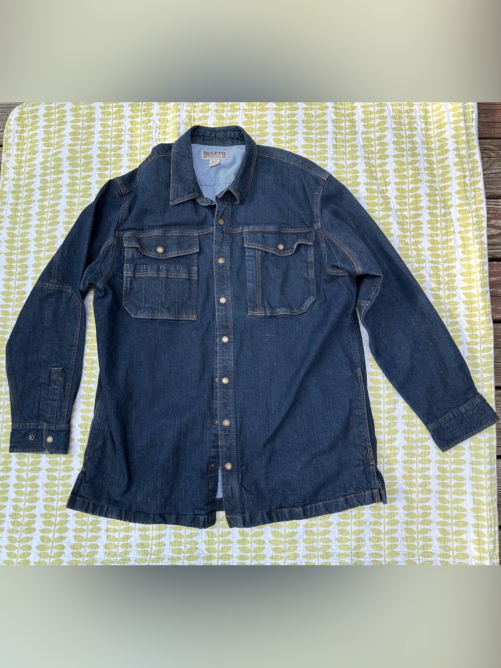 Duluth Trading Denim Shirt Jacket Men Size XL Tall
Dark Blue Snap Front Stretc